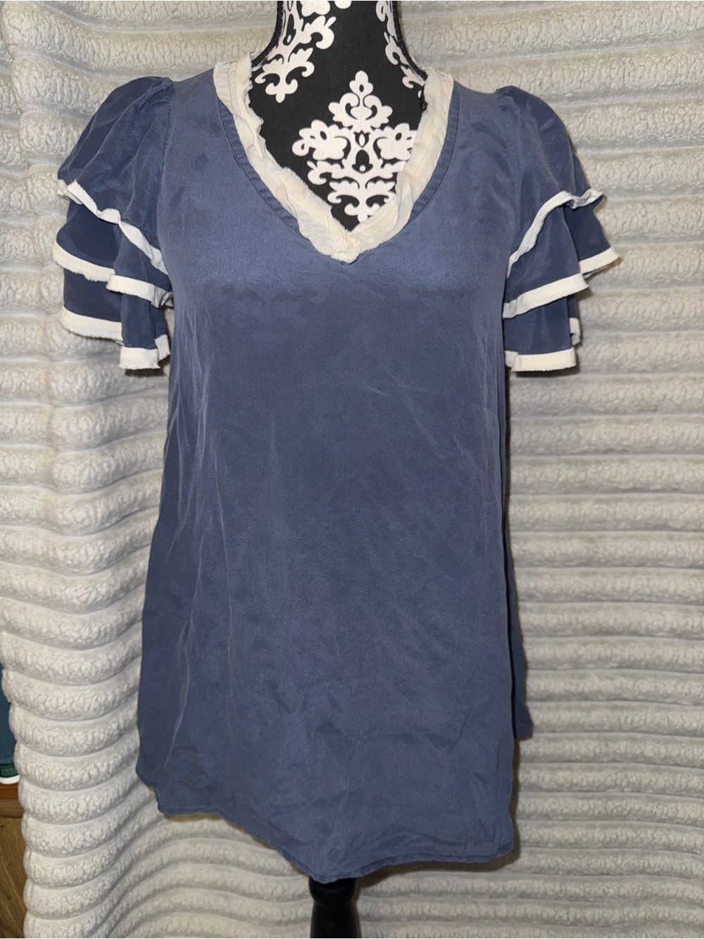 Y2K Vintage Twelve by Twelve Forever 21 Blue Ruffle Sleeve Top